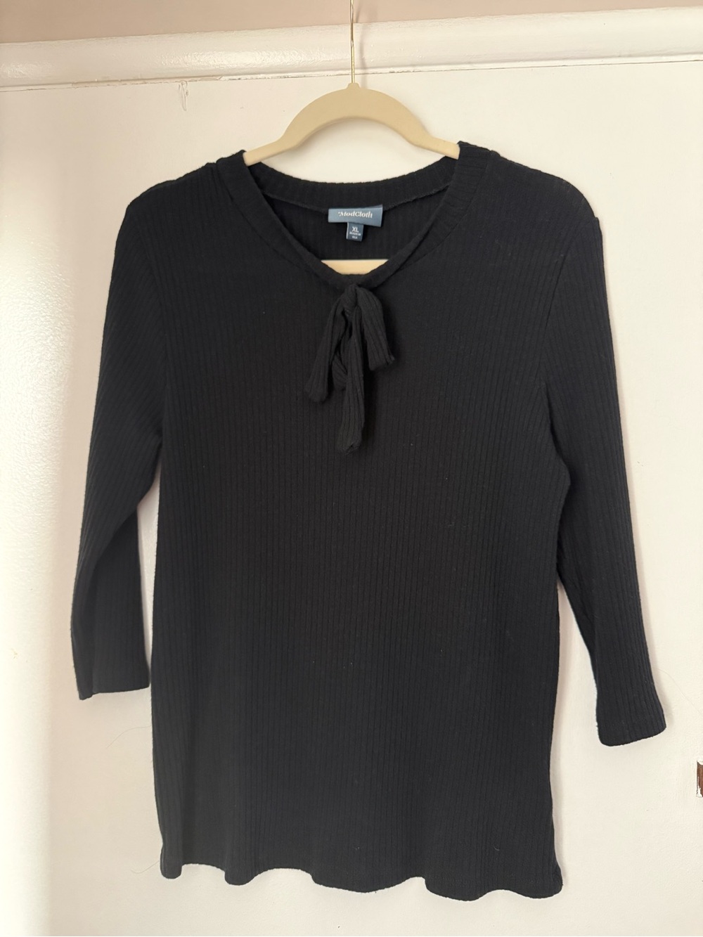 Modcloth Black Ribbed Tie-Neck Top
